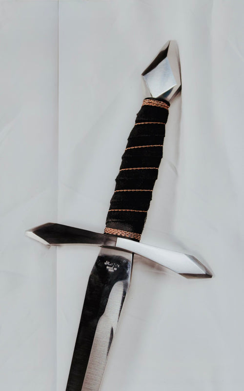 12" Harlequin Dagger