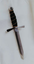 8" Dagger With Cross Guard